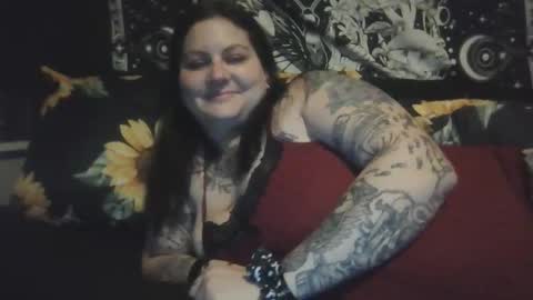 Lillian online show from 11.25.25