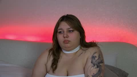 LillianHaig online show from 01.17.25