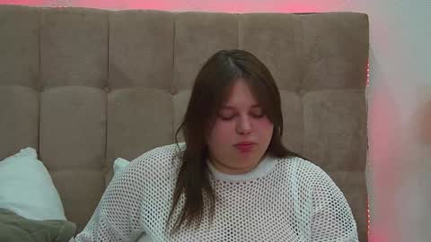 LillianHaig online show from 02.01.25