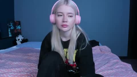 lillie_berry online show from 05.23.26