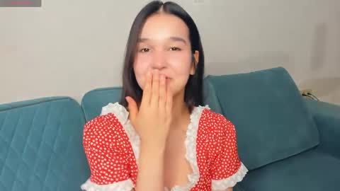 Celina Lillie online show from 04.05.26