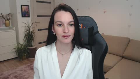lilliyves online show from 05.25.26