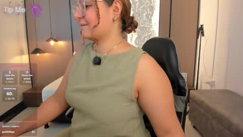 L I L L Y online show from 02.20.26