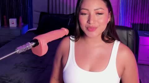 Snapshot of lillyortiz_ chatting on 01.20.25 Lilly Ortiz online show from 01.20.25