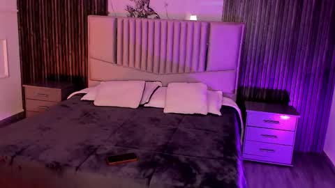 Snapshot of lillyortiz_ chatting on 10.27.25 Lilly Ortiz online show from 10.27.25