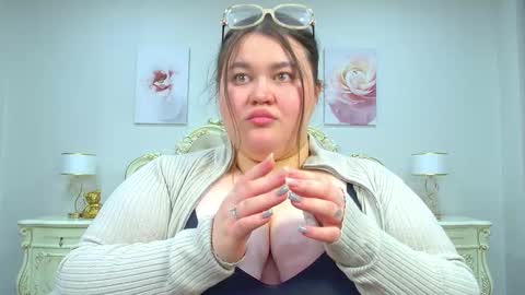 Snapshot of lilolewins chatting on 01.15.25 LiloLewins online show from 01.15.25