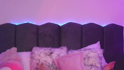 Snapshot of lilou_albrecht chatting on 02.28.26 Lilou online show from 02.28.26