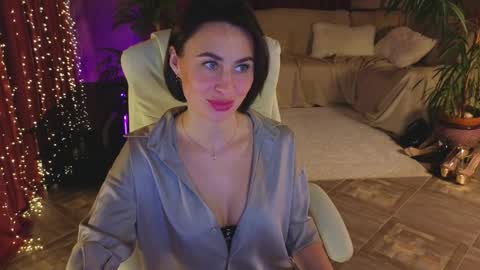 Lilu online show from 04.10.26