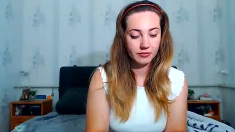 Snapshot of lilu_cute25 chatting on 06.24.26 lilu_cute25 online show from 06.24.26