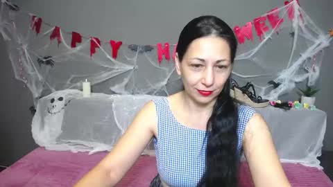 lilugrants online show from 11.02.25