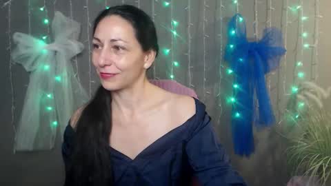 lilugrants online show from 11.19.25