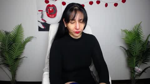 Snapshot of lilugrants chatting on 02.18.26 lilugrants online show from 02.18.26