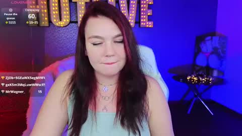 Lilu online show from 12.12.24