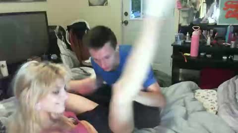 Snapshot of lilvioletxxx chatting on 09.20.25 Little Violet online show from 09.20.25