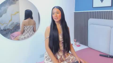  lily  online show from 03.19.26