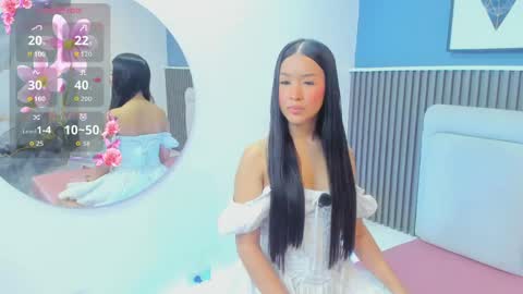 Snapshot of lily__star chatting on 04.30.26 lily online show from 04.30.26