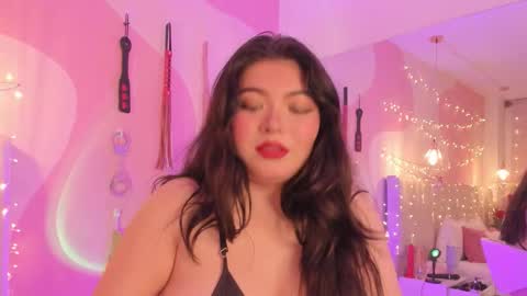 lily_cherry0 online show from 11.21.25