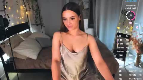 lily_dallass online show from 07.11.26