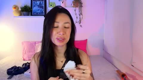 just lily online show from 11.22.25