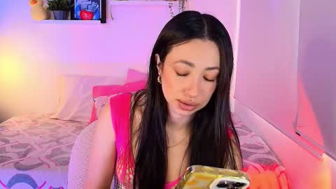 just lily online show from 12.22.25