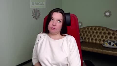 Lily online show from 03.10.25