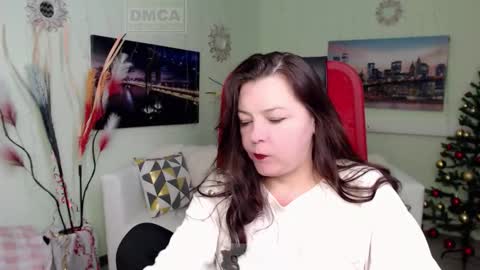 Lily online show from 12.19.25