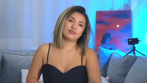 Lily online show from 01.23.25