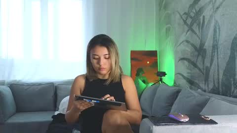 Lily online show from 02.12.25