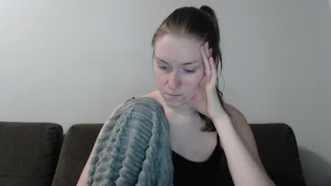 Snapshot of lily_love_x chatting on 04.29.26 lily_love_x online show from 04.29.26