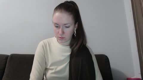 Snapshot of lily_love_x chatting on 05.29.26 lily_love_x online show from 05.29.26