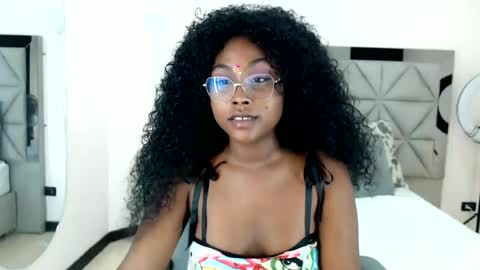 Snapshot of lily_mendoza chatting on 07.08.26 lily_mendoza online show from 07.08.26