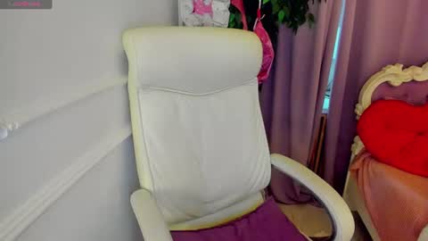 Lily online show from 07.19.26