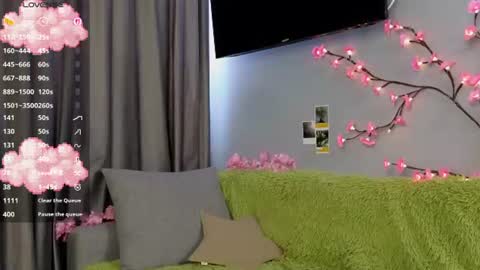 Lily online show from 06.27.26