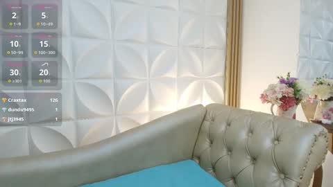 Lily Lauren online show from 02.19.26