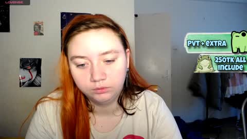 Snapshot of lily_shamy chatting on 01.13.25 Alice online show from 01.13.25