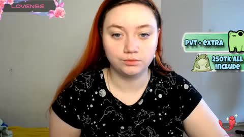 Snapshot of lily_shamy chatting on 03.03.25 Alice online show from 03.03.25