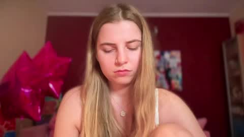 Lily online show from 05.24.26