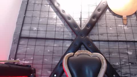 Lily online show from 10.21.25