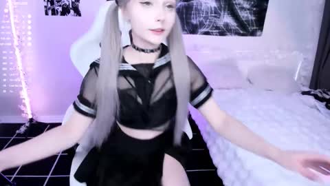 Lily online show from 02.26.26