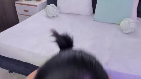 LilyWoodz online show from 12.13.25