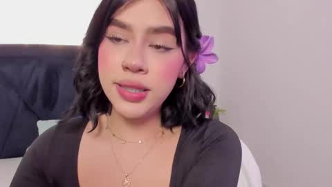 LilyWoodz online show from 02.10.26