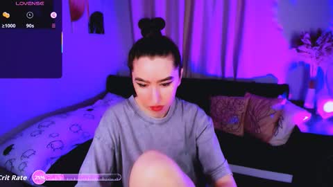 Snapshot of lily_xbaby chatting on 09.17.25 LILY online show from 09.17.25