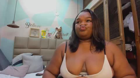 Snapshot of lilybaudyn_ chatting on 09.09.25 Lily online show from 09.09.25