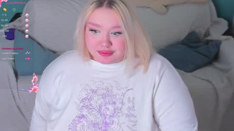 Lily online show from 02.05.25