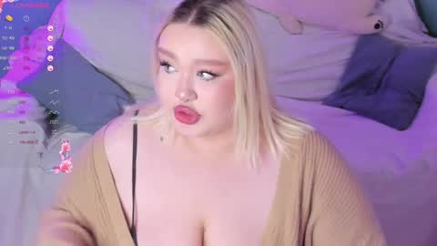 Lily online show from 02.19.25