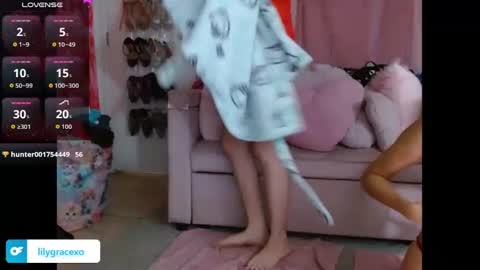 Lily Grace online show from 10.01.25