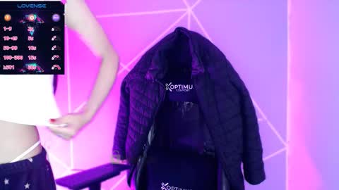 Liliana louise online show from 12.02.25