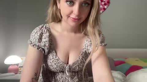 LilyMae online show from 01.29.25
