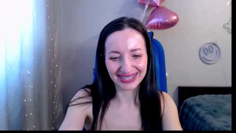 Lily online show from 02.08.25