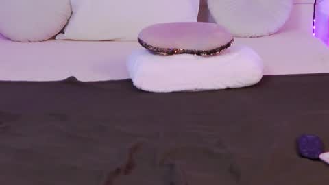      online show from 02.18.25